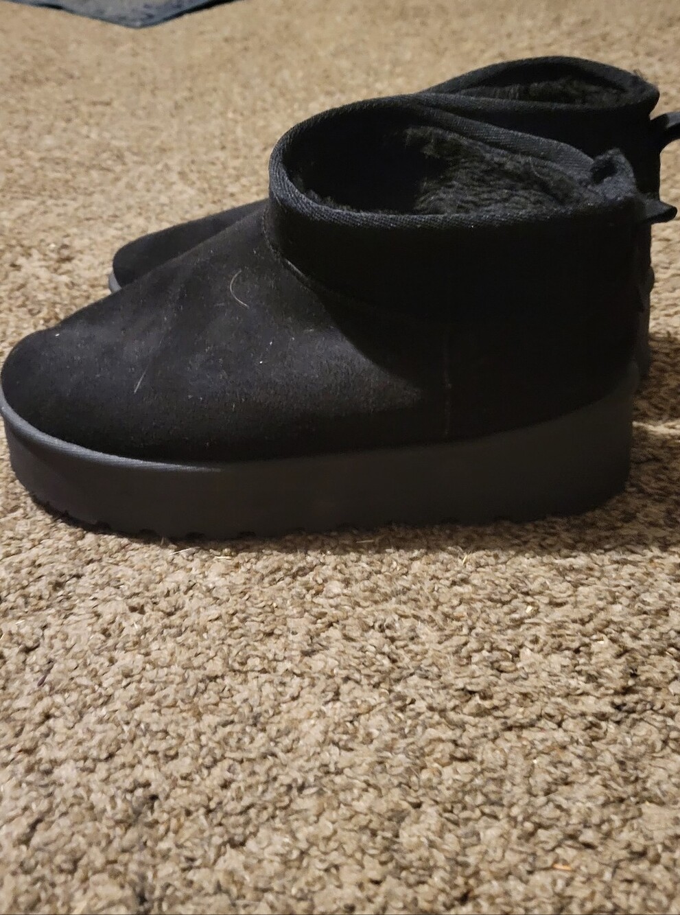 Charlotte Russe Black Fleece-Lined Slip-On Ankle Boots